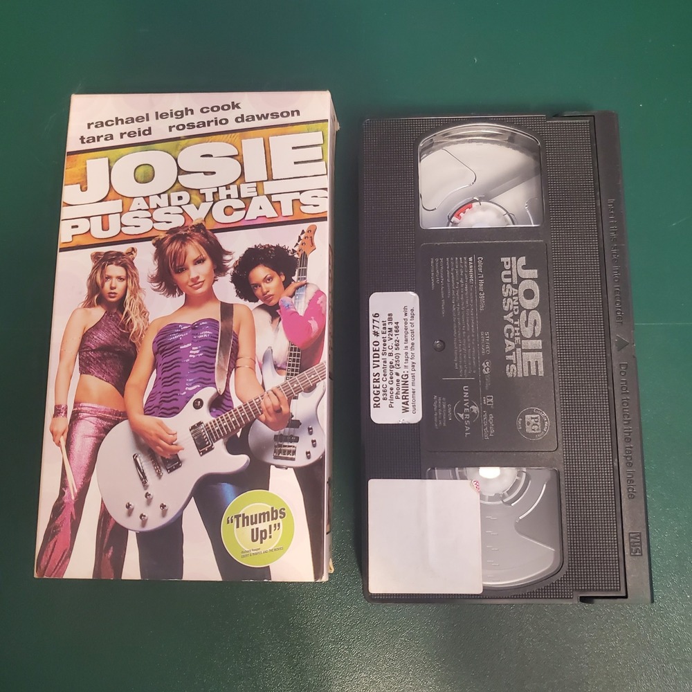 Josie and the Pussycats VHS 2001 Movie Rachael Leigh Cook Rosario Dawson Band